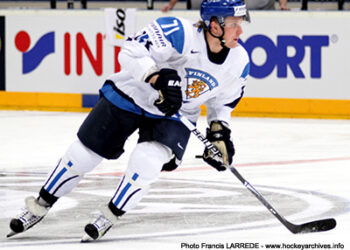 KOMAROV_Leo-100520-014