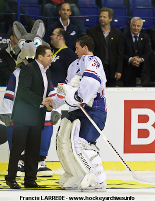 2011-05-03-France-Belarus-Huet_joueur_du_match-4698