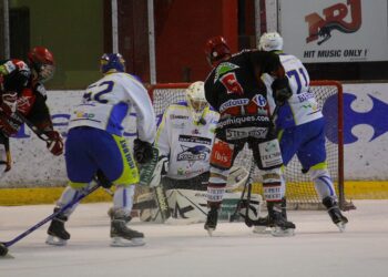 2011-10-23-amiens-gap-u22-diapo