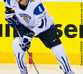 VAANANEN Ossi-110512-030a