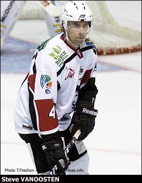 VANOOSTENsteve110924008