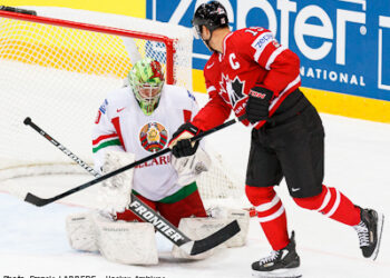 Ryan Getzlaf et Dmitri Milchakov