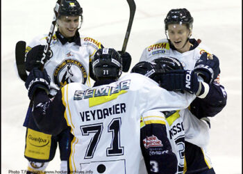 CHAMOISchamonix111210306