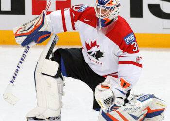 DUBNYK Devan-120505-224