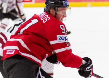 STAMKOS Steven-100510-235