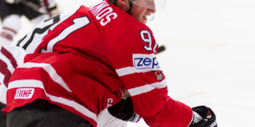 STAMKOS Steven-100510-235