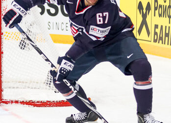 PACIORETTY Max-120504-037