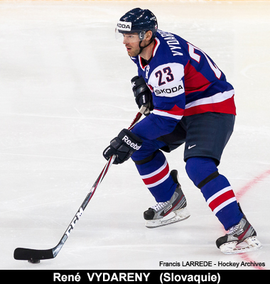 VYDARENY Rene-130504-443