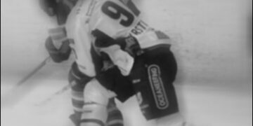 KHL (Conférence Est, play-offs, quart de finale, matches 4)