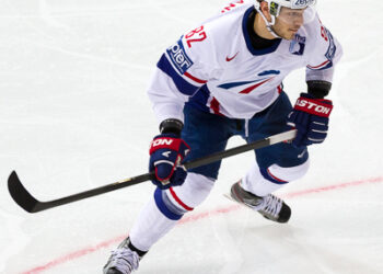 Loïc Lampérier et Charles Bertrand retranchés