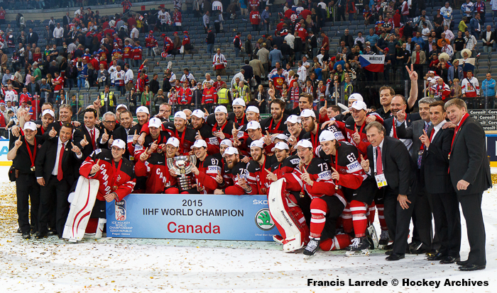 MG 0486 Champions 700