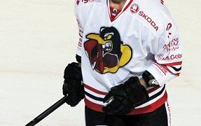 Ligue Magnus : le HCMAG en tenue de combat