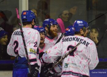 Avignon – Villard (Division 2, huitième de finale aller)