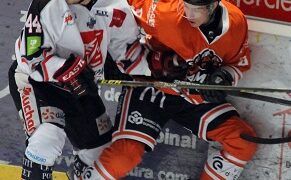 Épinal – Amiens (Ligue Magnus, quarts de finale, match 5)
