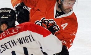 Épinal – Angers (play-offs, demi-finale, match 5)