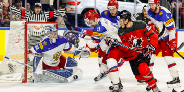 Canada Russie 170520 228 700