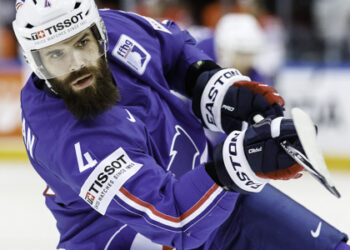 Antonin Manavian écarté de Krefeld