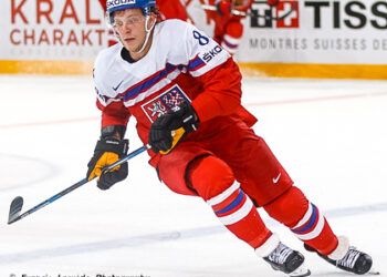 Pastrňák conserve la crosse d&rsquo;or