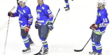 Bélarus – Slovénie (tournoi EIHC 2017 à Cergy)