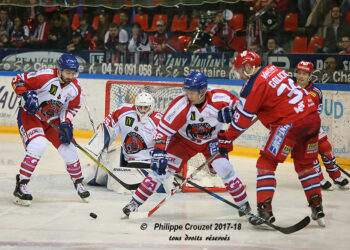 Grenoble – Mulhouse (Ligue Magnus 2017/18, 1/4 de finale, match 1)