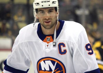 Six équipes sur John Tavares