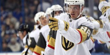 Nate Schmidt suspendu 20 matchs pour infraction du règlement antidopage