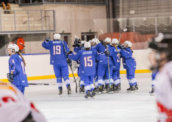 Deux défaites et une victoire historique pour les Bleues