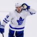 Bulletin NHL : Matthews prolonge aux Leafs, Carlyle congédié du banc des Ducks, échanges et blessures de la semaine