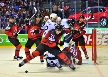 Le Canada taille patron