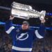 Vasilevskiy soulève la coupe Stanley