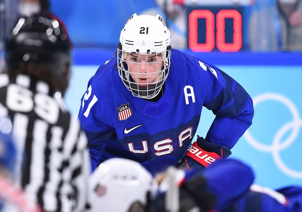hilary knight