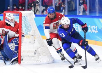 klára peslarová et alena mills