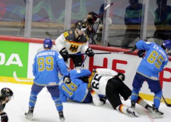 220522 kazall action