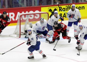 220524 fracan action