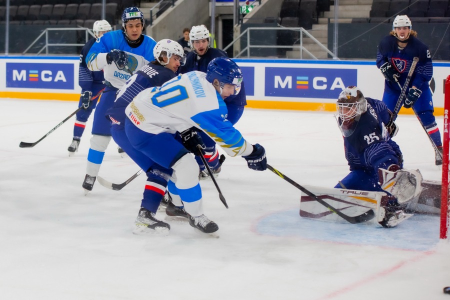 2022 12 11 kaz fra u20b
