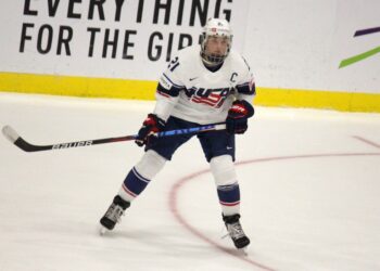 230407 usa knight hilary