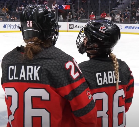 emily clark et loren gabel