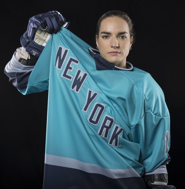 chloé aurard ny pwhl