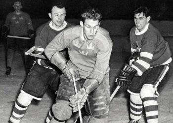 1953 03 10 tchecoslovaquie suede2