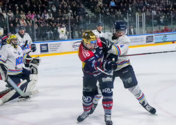 2526 playoffs angers charbonneau 1