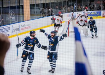 dunkerqueneuillyplayoffshorthemel