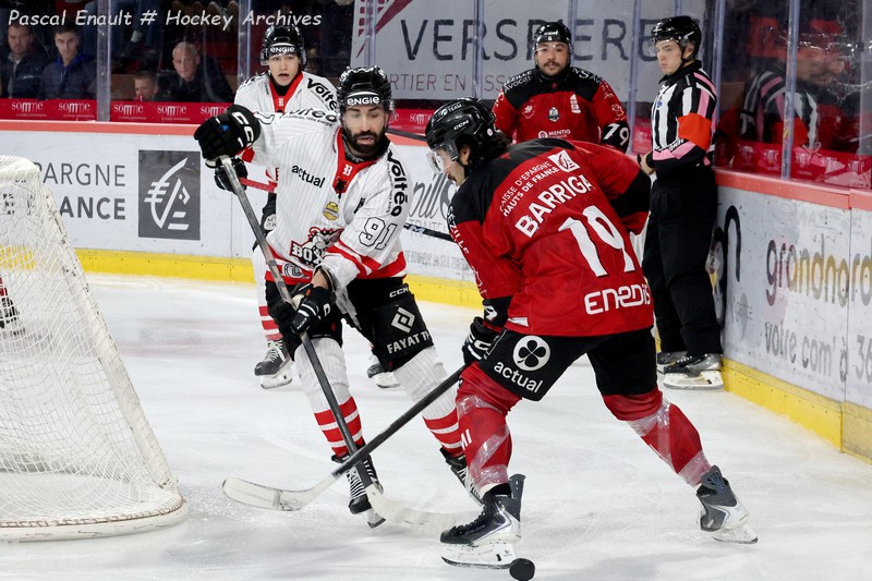 Elijiah Barriga (Amiens) et Pierre-Olivier Morin (Bordeaux) face à Bordeaux au Coliséum, le 25 octobre 2026