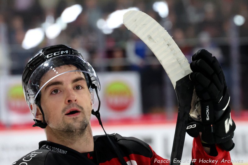 Tyler Hinam (Amiens) face à Bordeaux au Coliséum, le 25 octobre 2026
